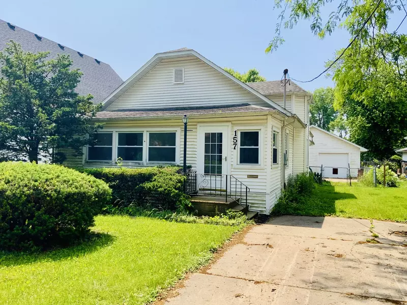 157 Prairie ST, Ottawa, IL 61350