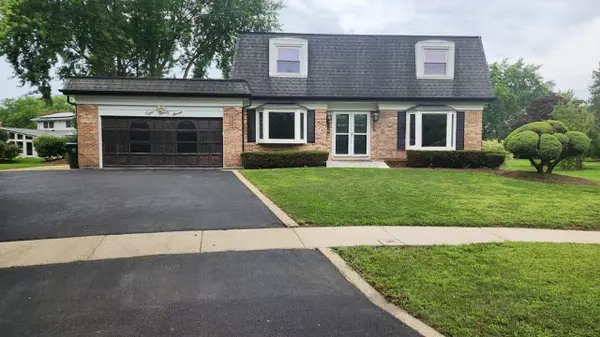 Palatine, IL 60067,827 W Sandpiper CT