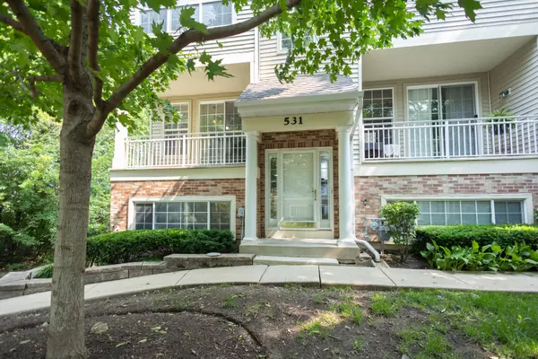 531 Pheasant TRL, St. Charles, IL 60174