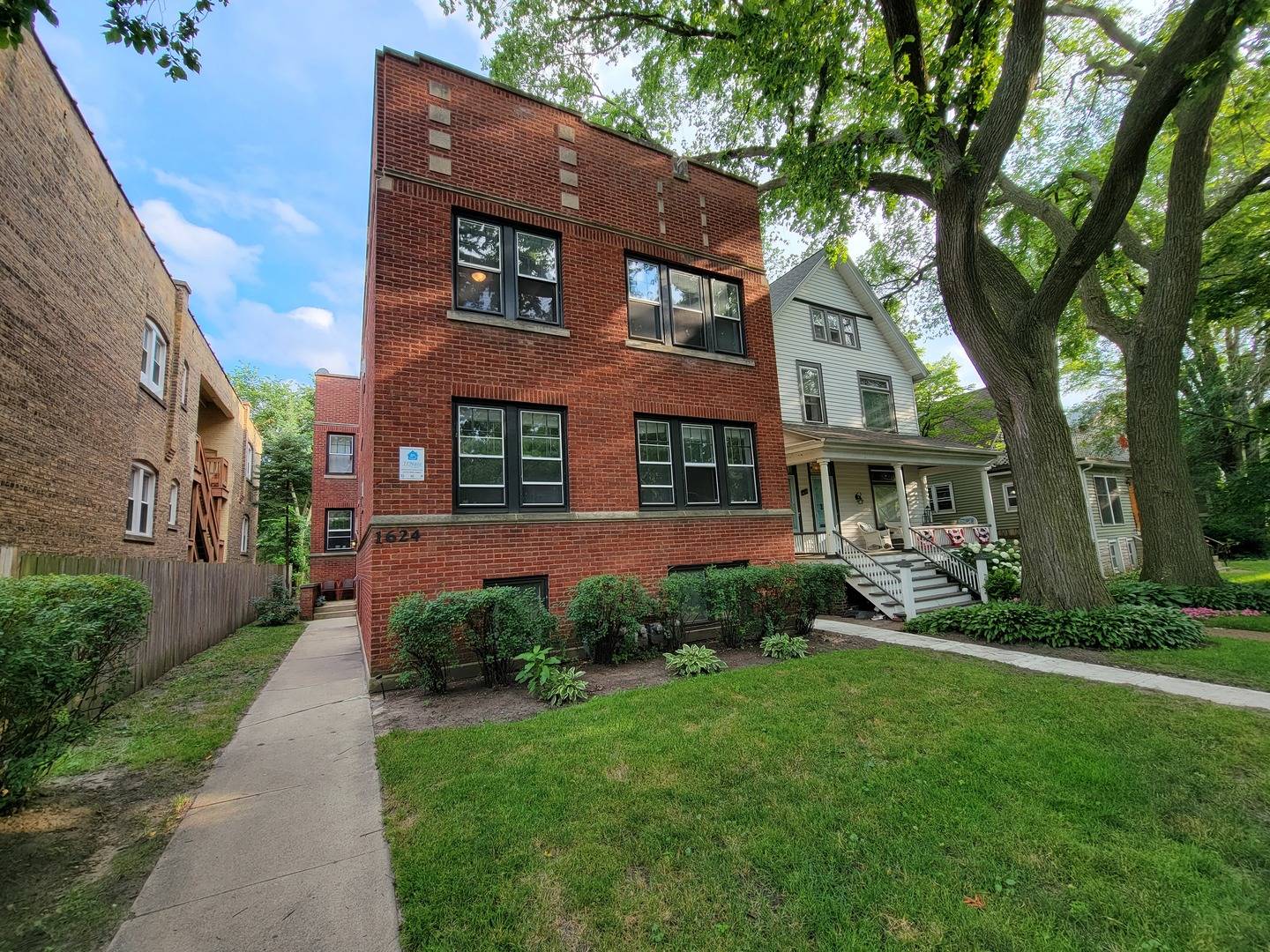 1624 Washington ST #1N, Evanston, IL 60202