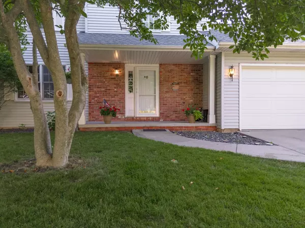 Normal, IL 61761,216 Garden RD