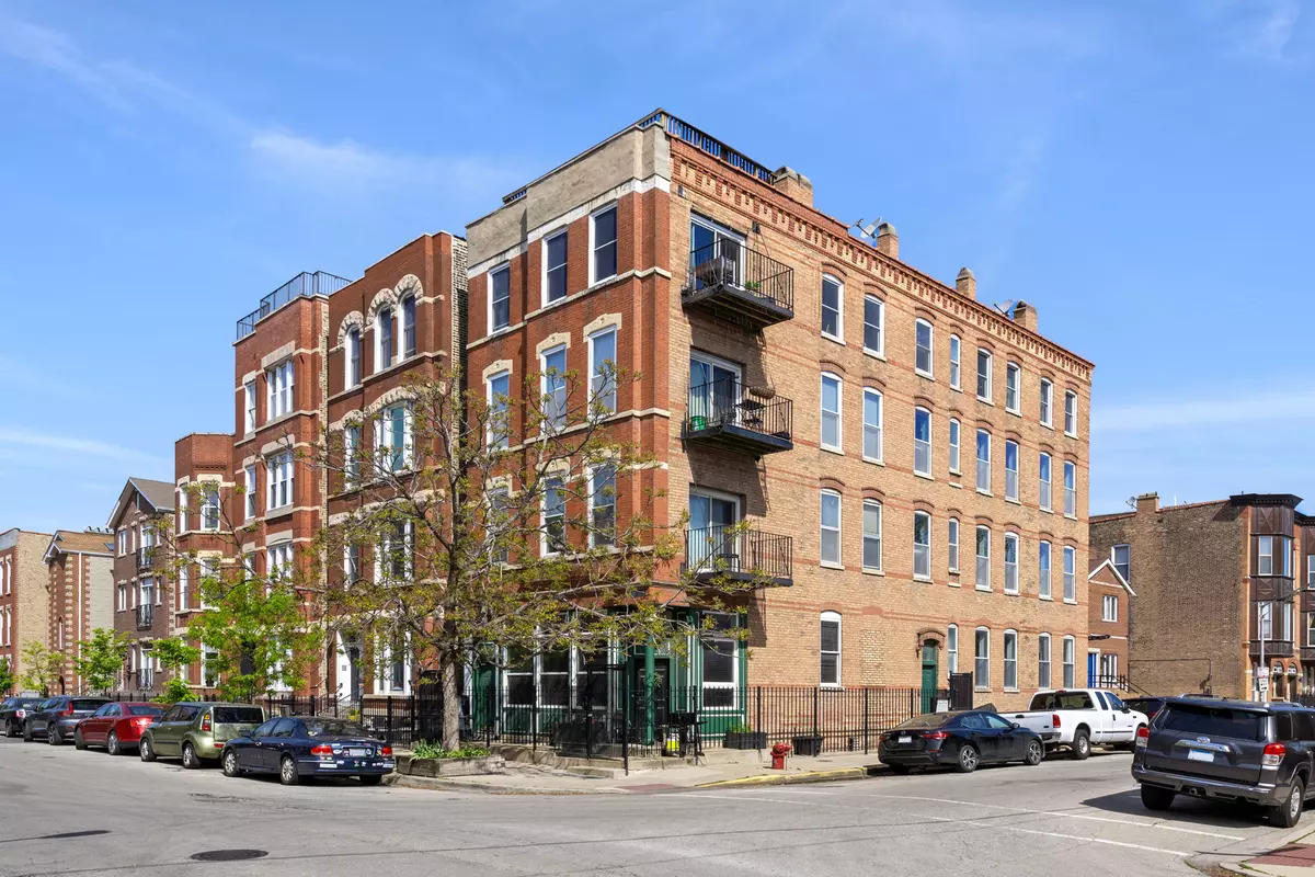 Chicago, IL 60642,1322 W Huron ST #4N