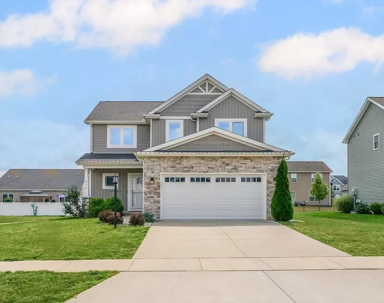 315 Newhaven LN, Savoy, IL 61874