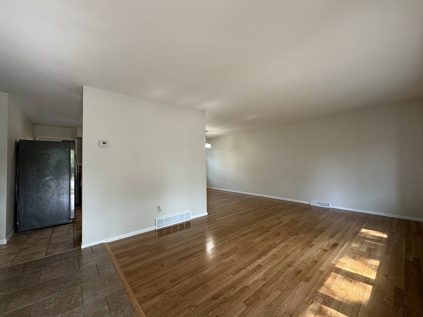 Lansing, IL 60438,18816 Park AVE