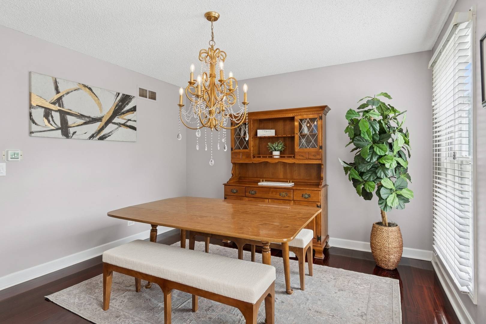 Naperville, IL 60565,2212 Rosehill CT