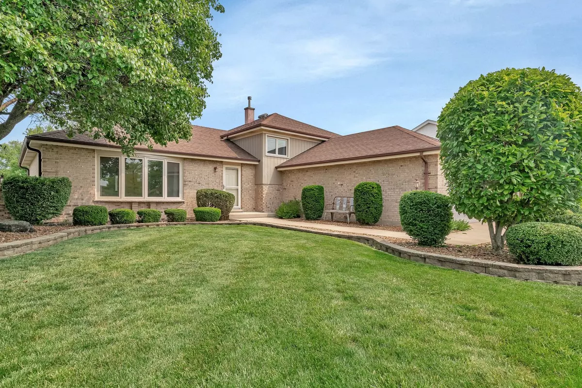 Orland Park, IL 60462,8932 Pebble Beach LN