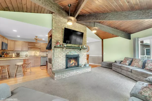 Peotone, IL 60468,226 S Rathje RD