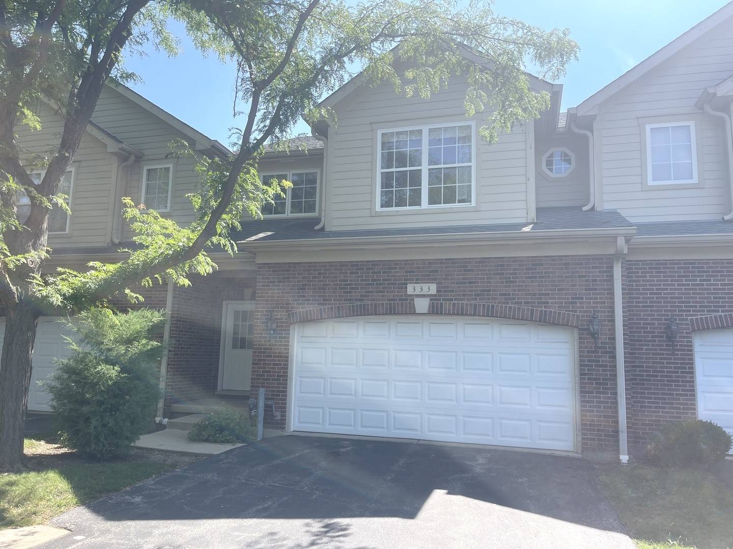 Vernon Hills, IL 60061,333 N West Pointe DR N