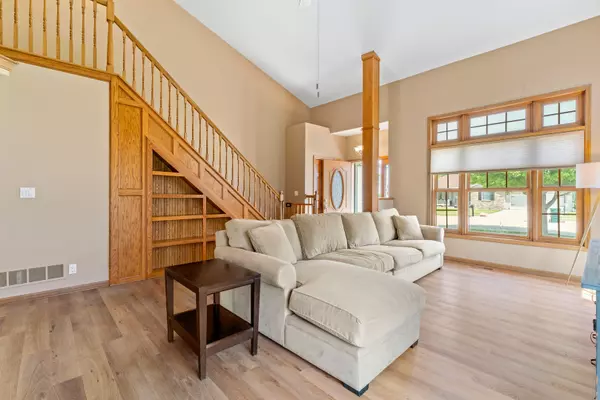 Bradley, IL 60915,145 Old Farm Mid CT