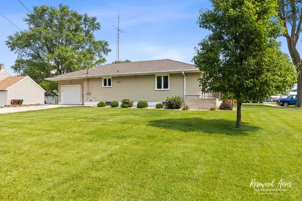 Ashkum, IL 60911,301 N Second ST