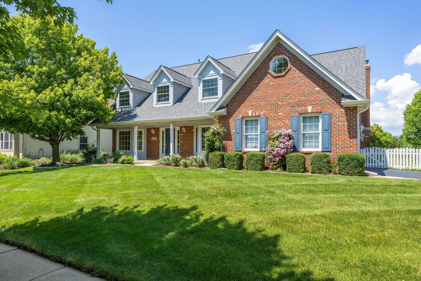 Naperville, IL 60564,2319 Cloverdale RD