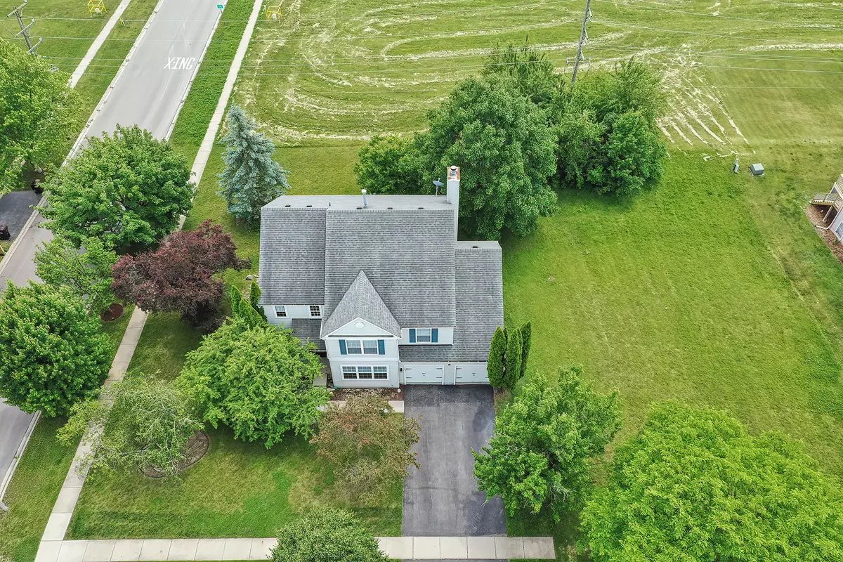 Crystal Lake, IL 60012,179 Cascade DR