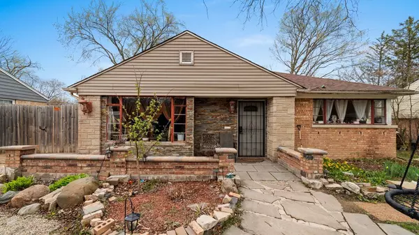 36 Monee RD, Park Forest, IL 60466