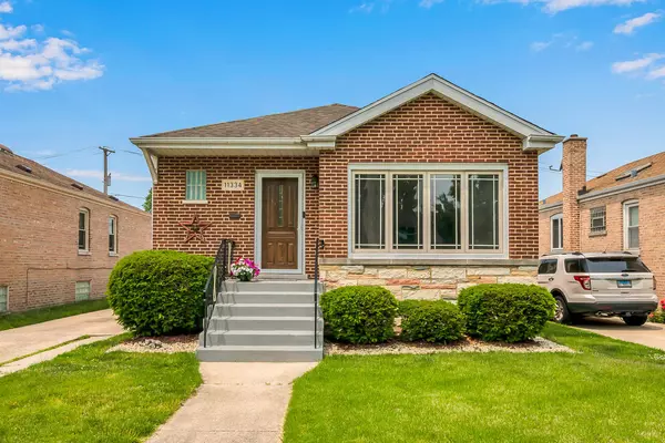 11334 S Central Park AVE, Chicago, IL 60655