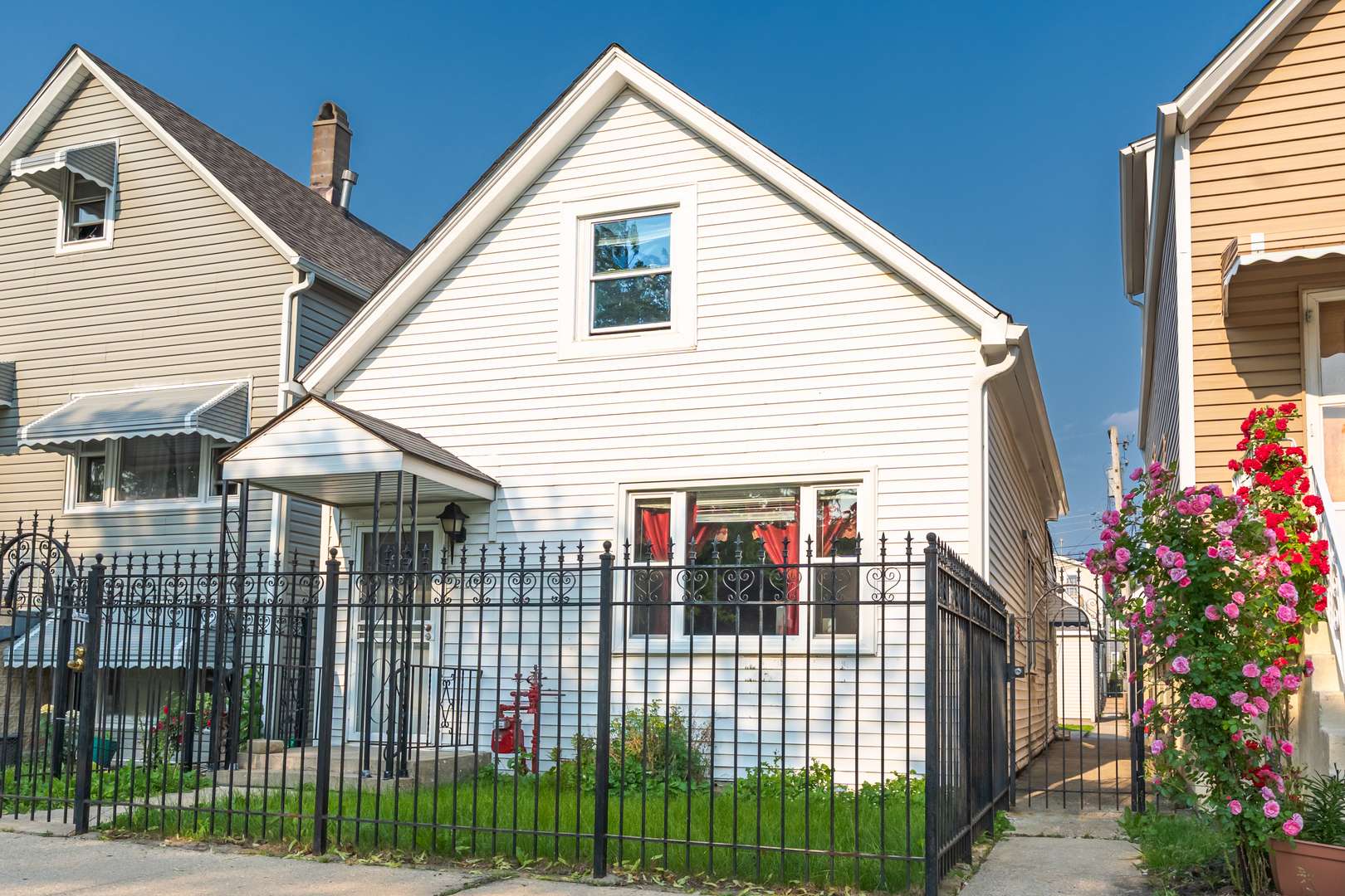 Chicago, IL 60639,2103 N Long AVE