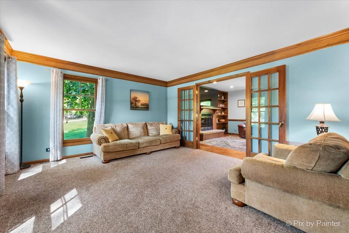 St. Charles, IL 60175,42W412 Sylvan LN