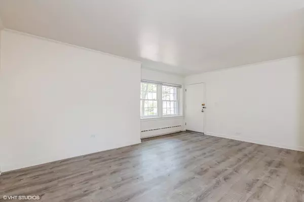 Evanston, IL 60202,336 Ridge AVE #1