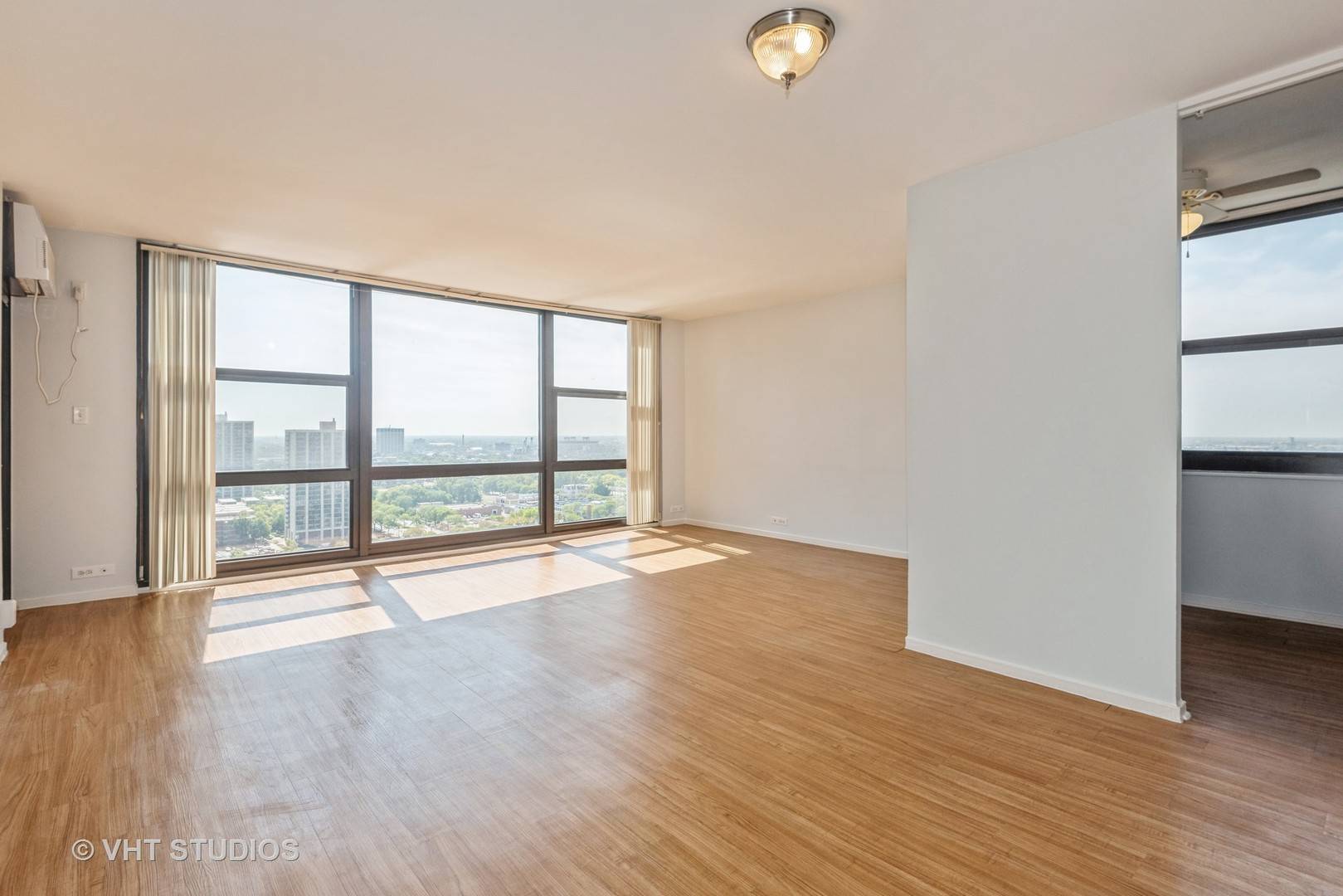 Chicago, IL 60616,2605 S Indiana AVE #2201