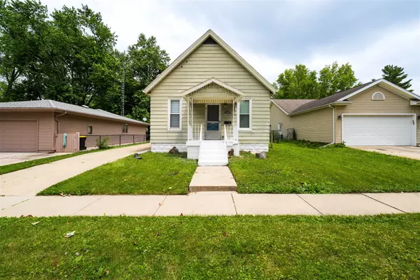 1006 S Adelaide ST, Normal, IL 61761