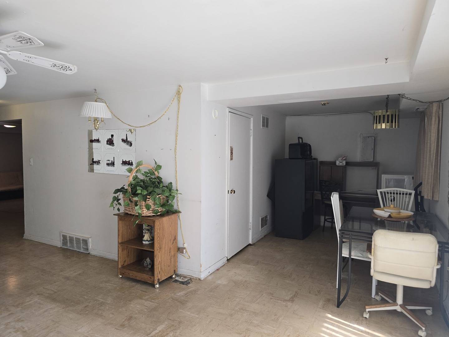 Country Club Hills, IL 60478,16920 Glen Oaks CT