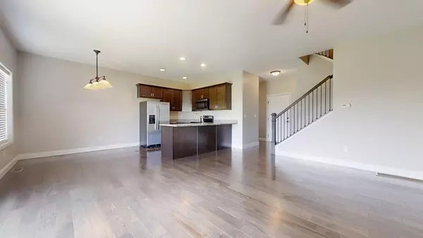 Champaign, IL 61822,754 Sedgegrass DR