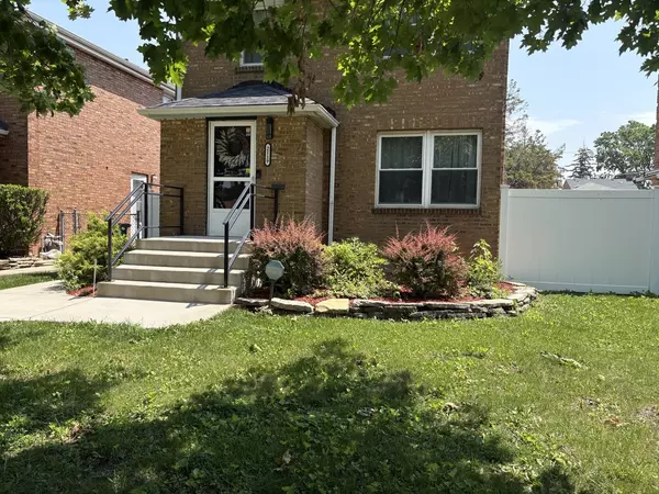 Broadview, IL 60155,2119 S 20th AVE