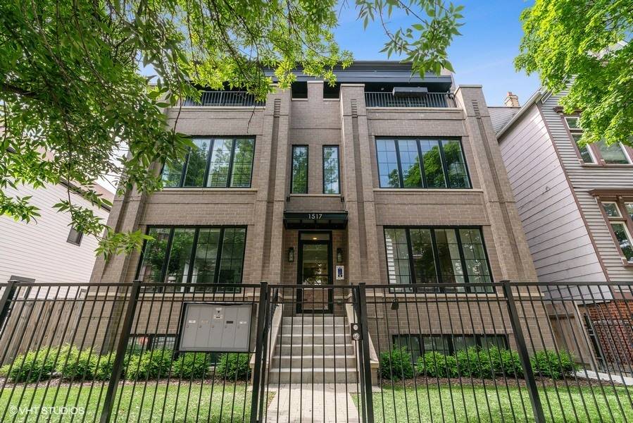 1517 W Barry AVE #1W, Chicago, IL 60657