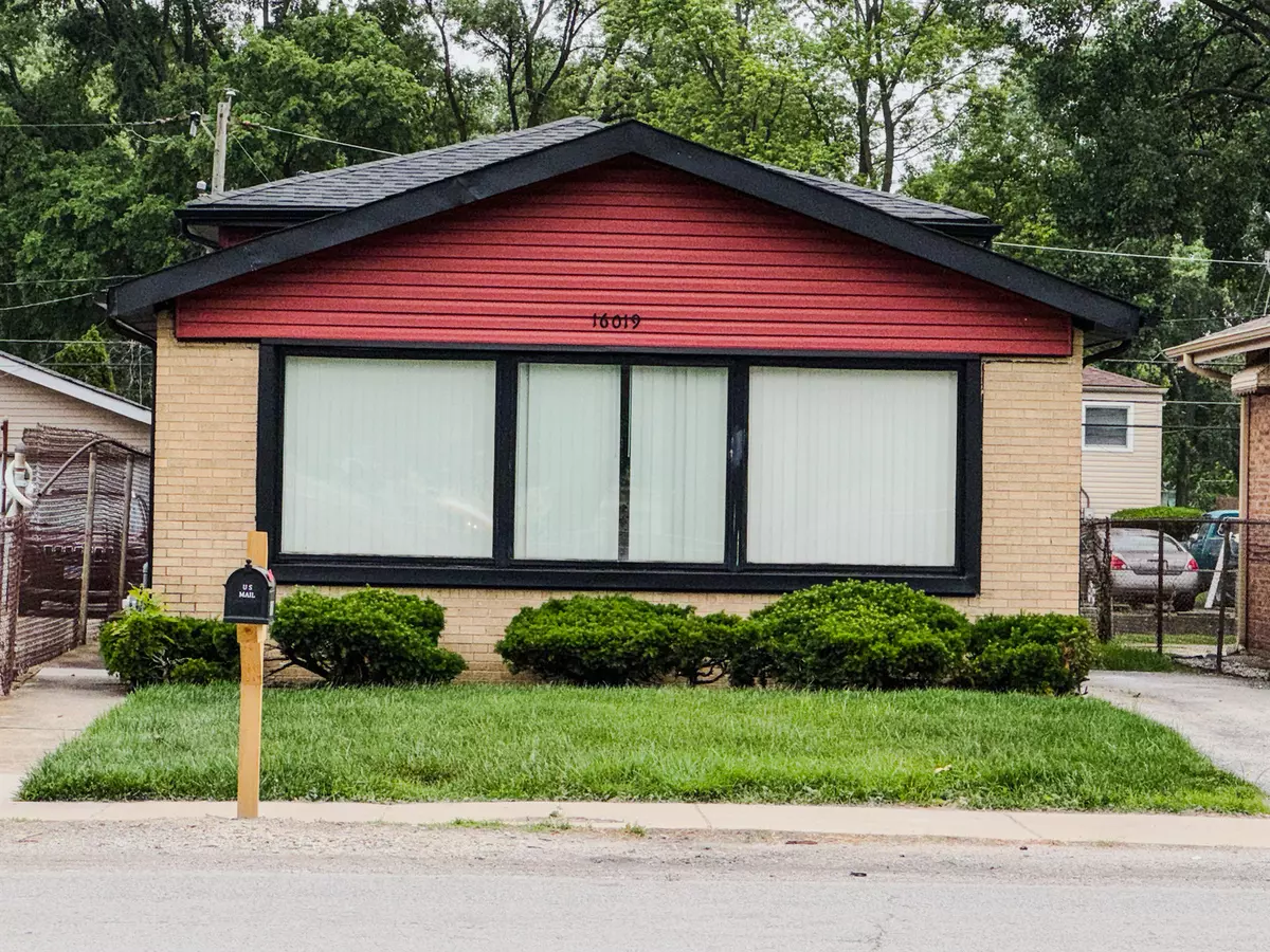 Harvey, IL 60426,16019 Wood ST