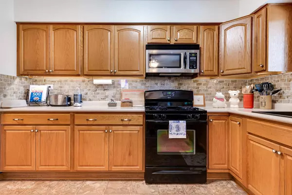 Mokena, IL 60448,11863 W JOSEPHINE DR