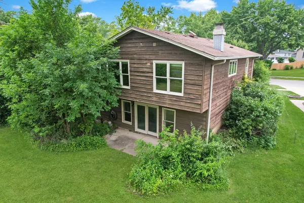 Bloomingdale, IL 60108,198 S Circle AVE