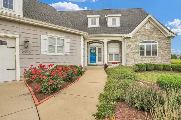 Urbana, IL 61802,2955 E Stone Creek BLVD