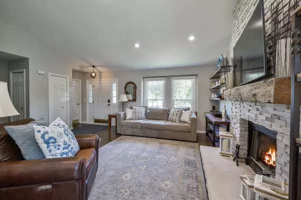Wheaton, IL 60187,2060 Childs CT