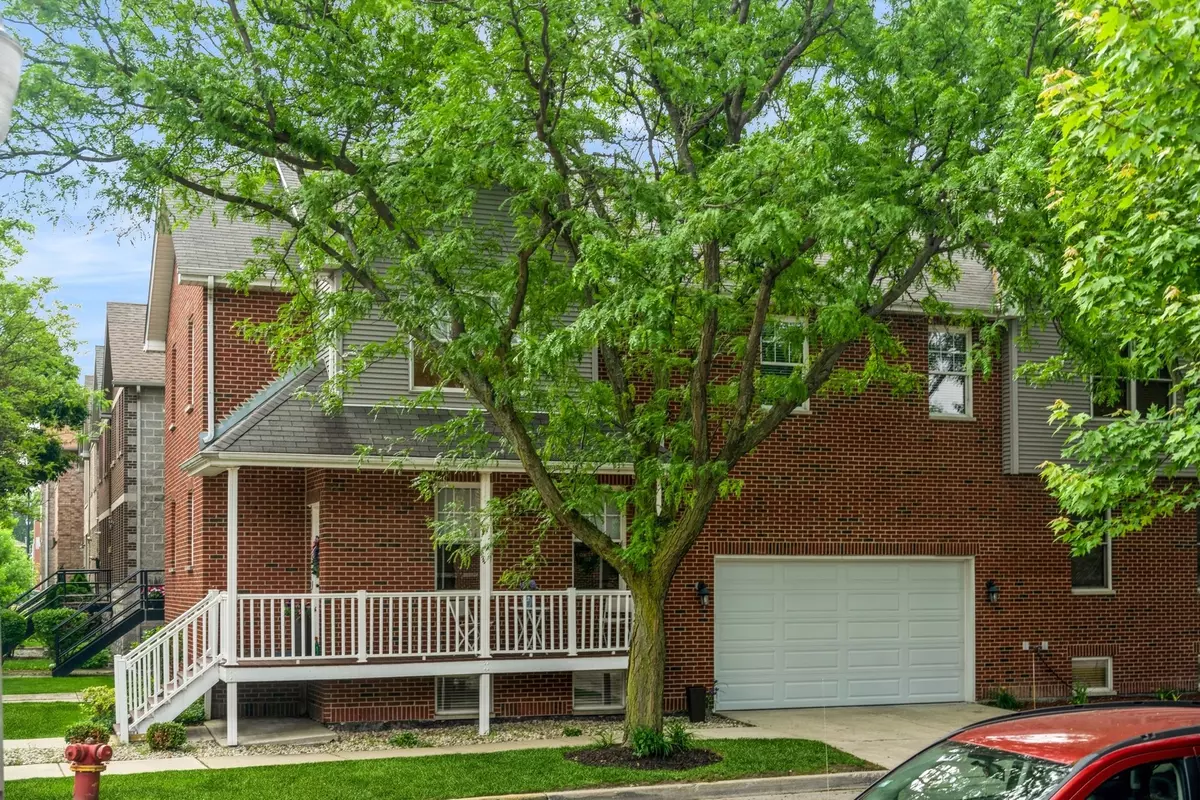 Chicago, IL 60609,835 W 37th ST #A