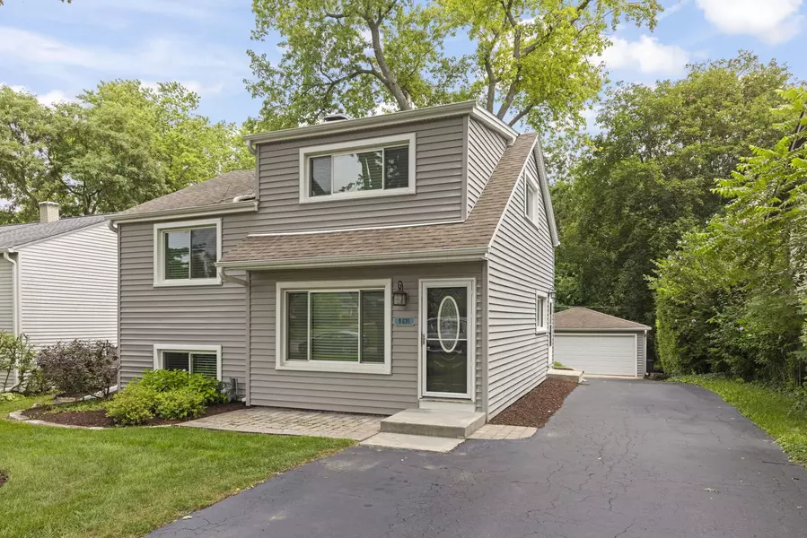 0S635 East ST, Winfield, IL 60190