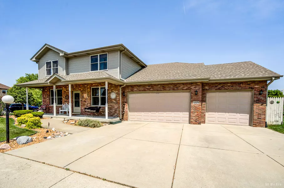 14879 HARBOR DR, Oak Forest, IL 60452