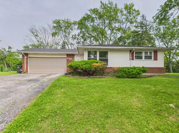 3217 Woodworth PL, Hazel Crest, IL 60429
