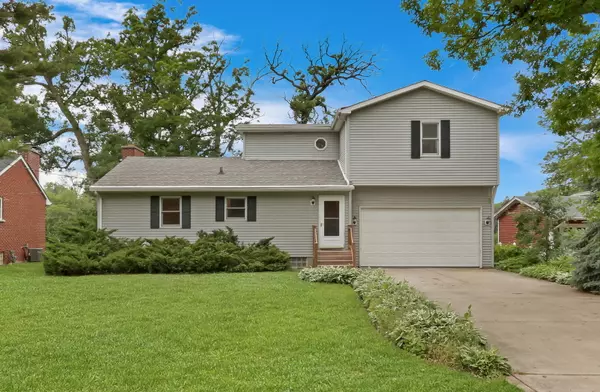 33448 N Mill RD, Grayslake, IL 60030
