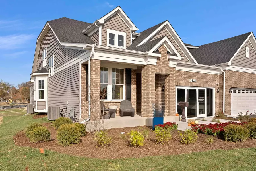 1040 Quarry CT #15, Carol Stream, IL 60188