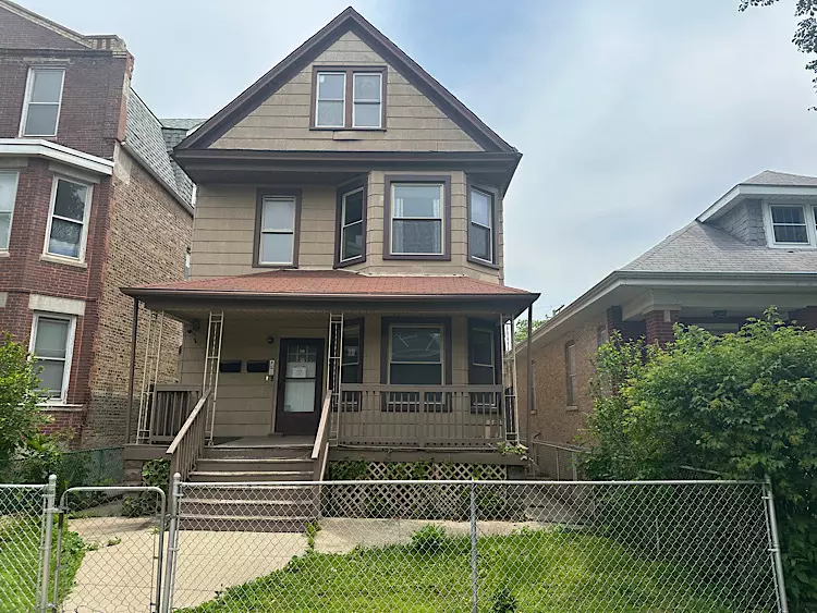 Chicago, IL 60618,4131 N Monticello AVE