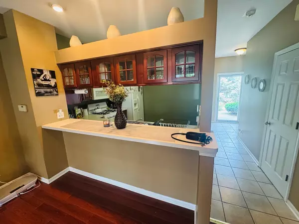 Naperville, IL 60540,2536 Carrolwood RD