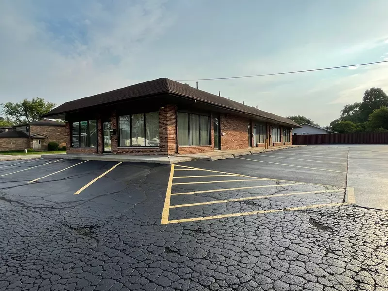 615 Front ST, Mchenry, IL 60050