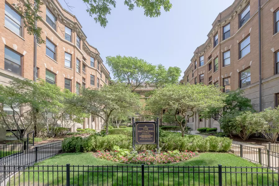 668 W Irving Park RD #H1, Chicago, IL 60613