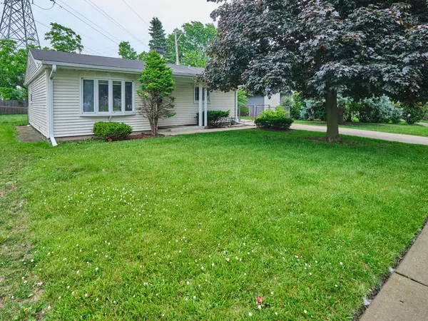 109 George RD, Wheeling, IL 60090