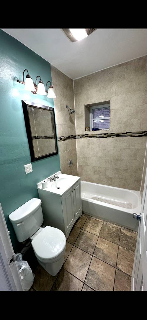 Chicago, IL 60623,4226 W Ogden