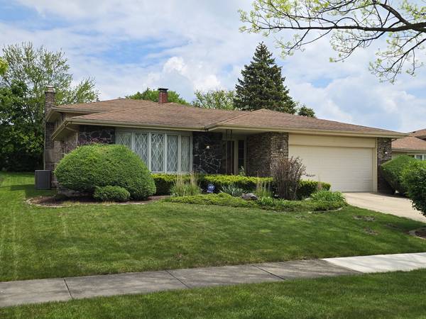 7725 Sawyer RD, Darien, IL 60561