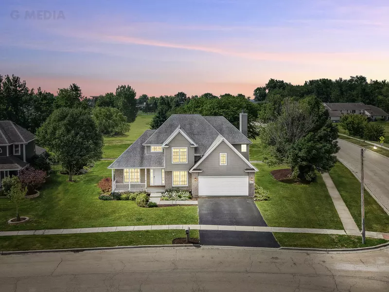 200 SAINT ANDREWS DR, Dekalb, IL 60115