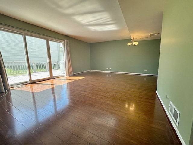 Westmont, IL 60559,1516 Harvest LN