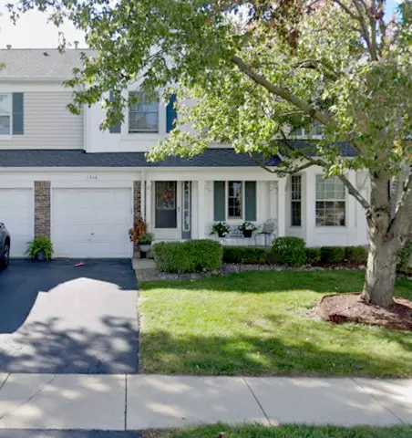 1516 Harvest LN, Westmont, IL 60559