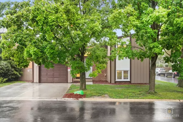 Darien, IL 60561,1018 BOB O LINK LN