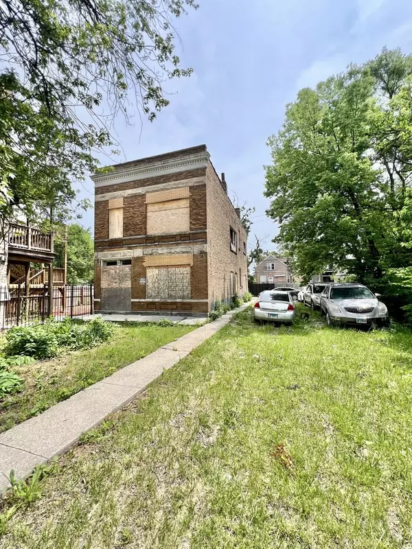1539 S Harding AVE, Chicago, IL 60623